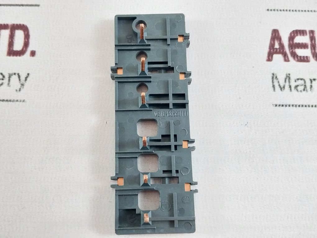 Telemecanique/Schneider Lad9R1V Mechanical Interlock Kit