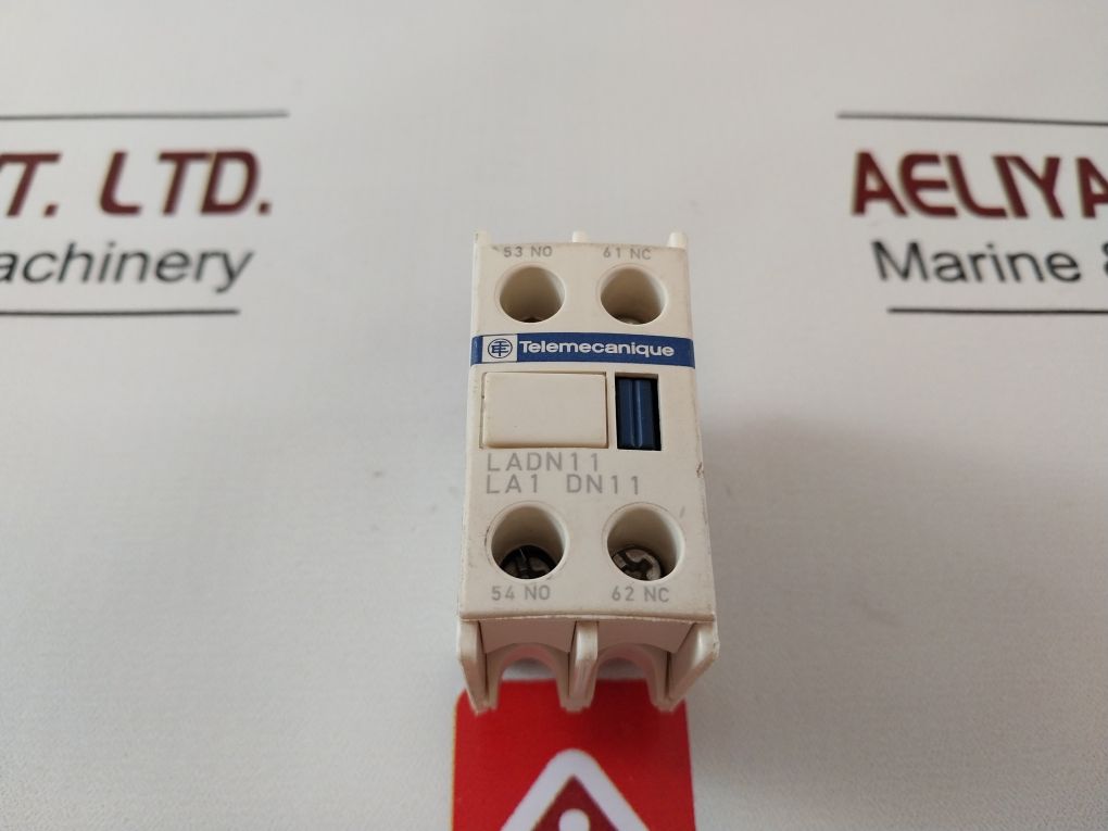 Lot Of 5X Telemecanique Ladn11 Contact Block