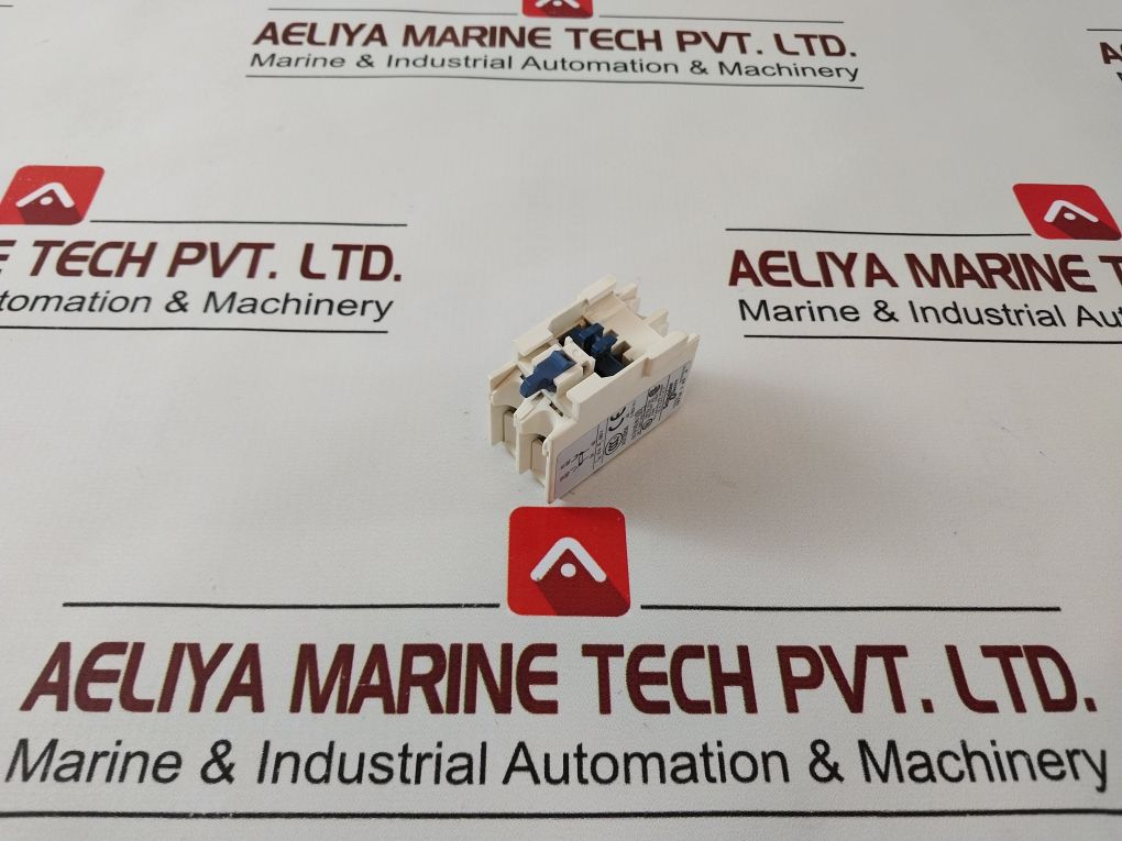 Lot Of 5X Telemecanique Ladn11 Contact Block