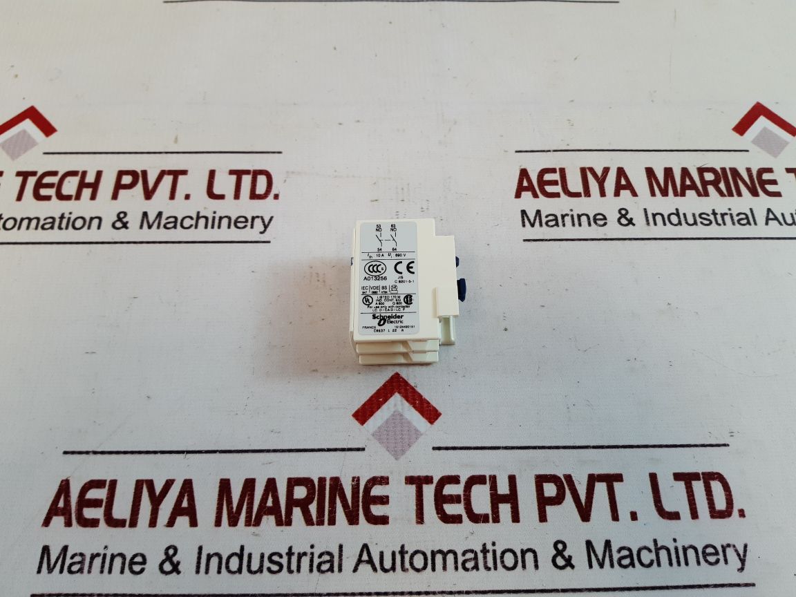 Set of 5x Telemecanique ladn20 auxiliary contact block 