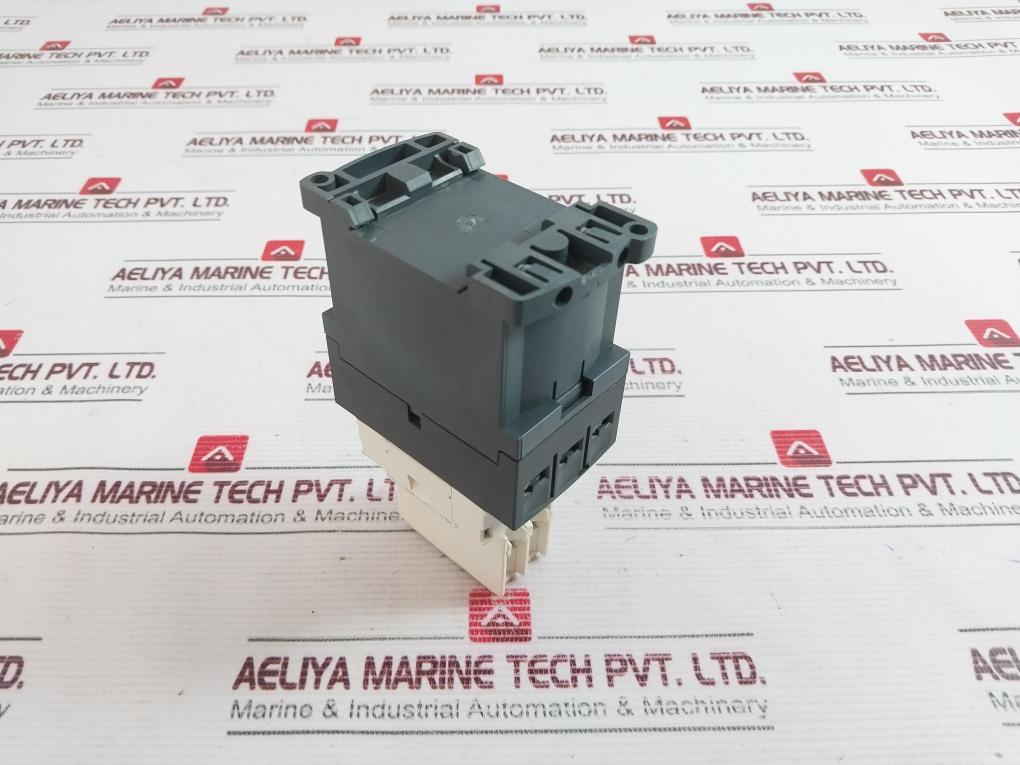 Telemecanique Ladn20, A013250 Auxiliary Contactor W/ Block