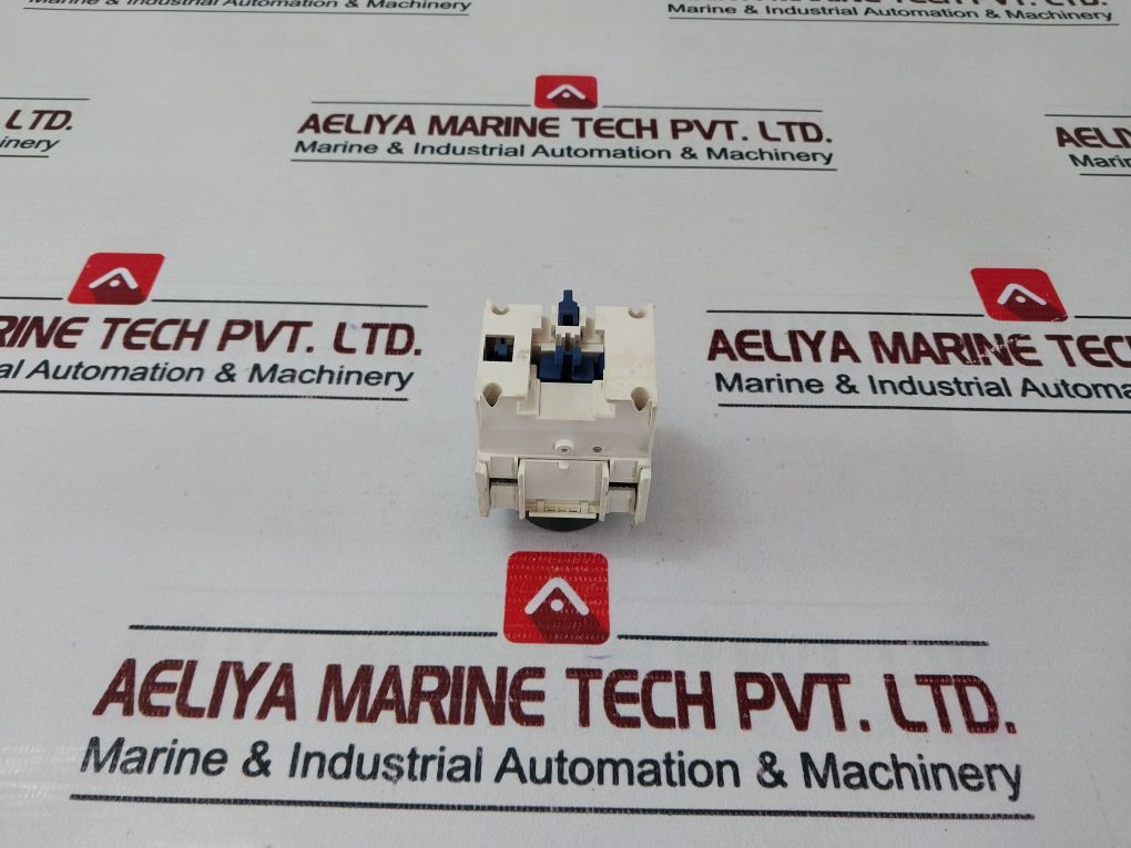 Telemecanique Ladr2 Time Delay Block