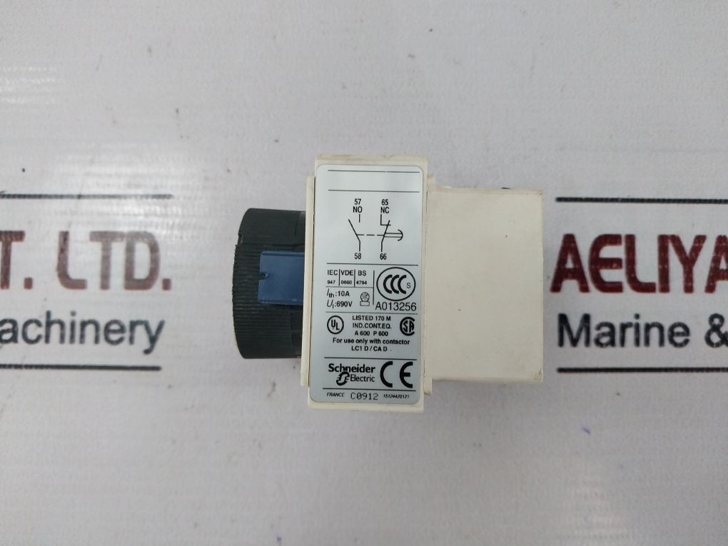 Telemecanique Ladr2 Time Delay Block