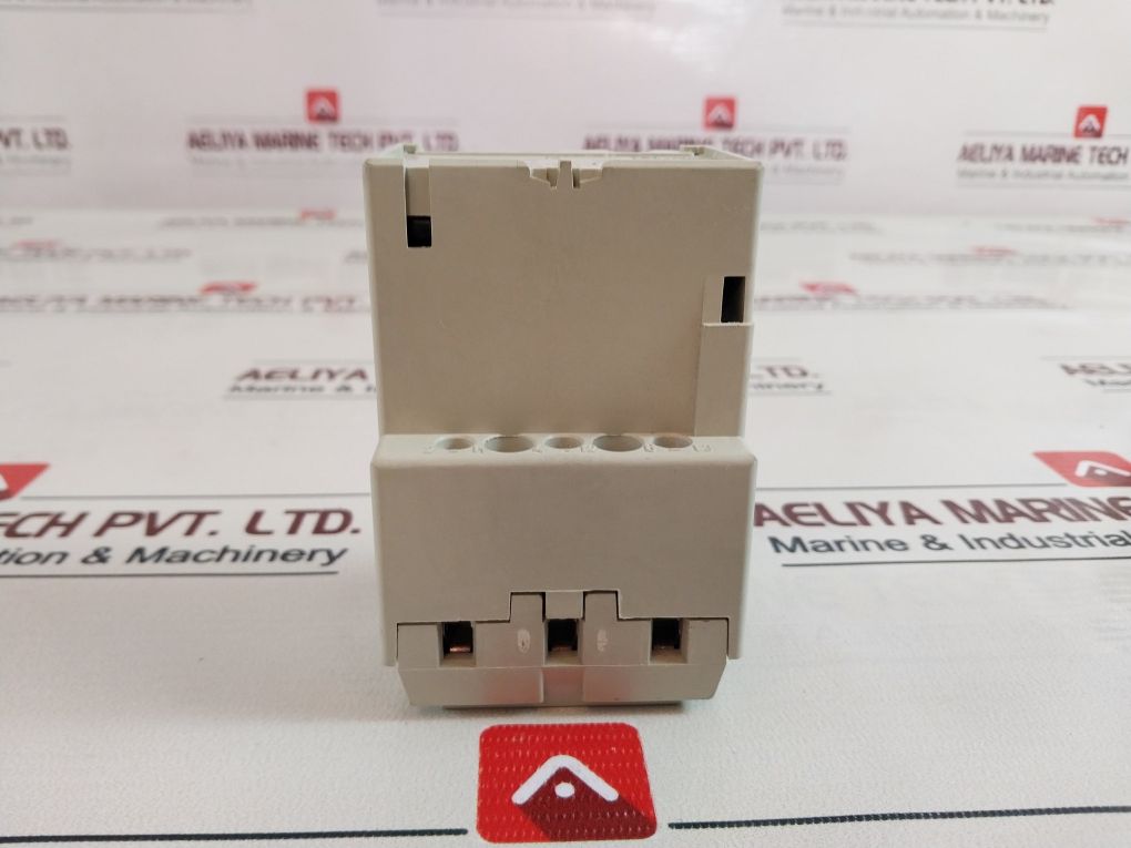 Telemecanique Lb1-lc03M05