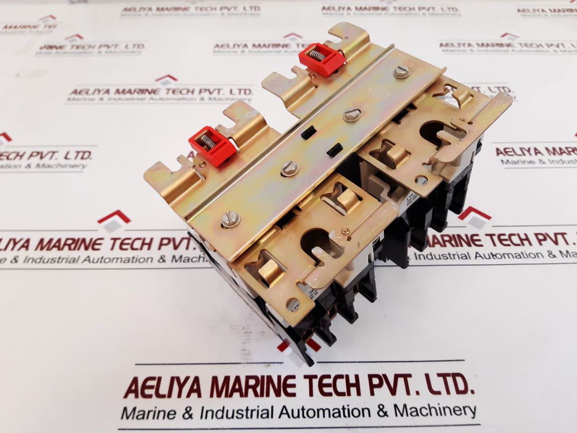 Telemecanique Lc1-d633 Contactor,La1-d11 A65 Contactblock With La3-d22•A65 Timer
