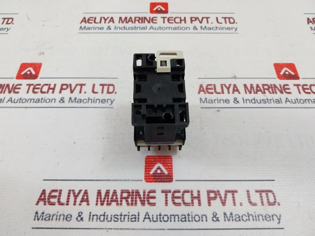 Telemecanique Lc1 D0910B7 Contactor 24V 50/60Hz