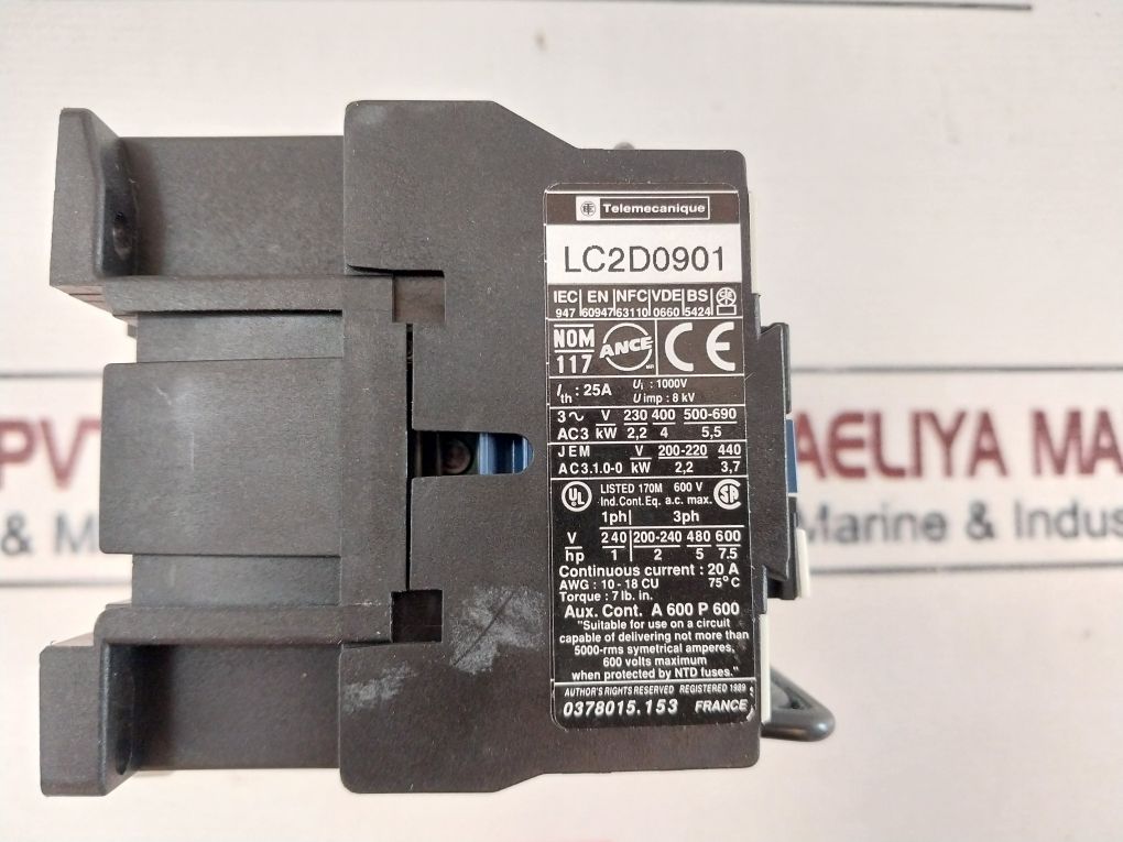 Telemecanique Lc1 D09 01 3-pole Reversing Contactor 24V 50/60Hz