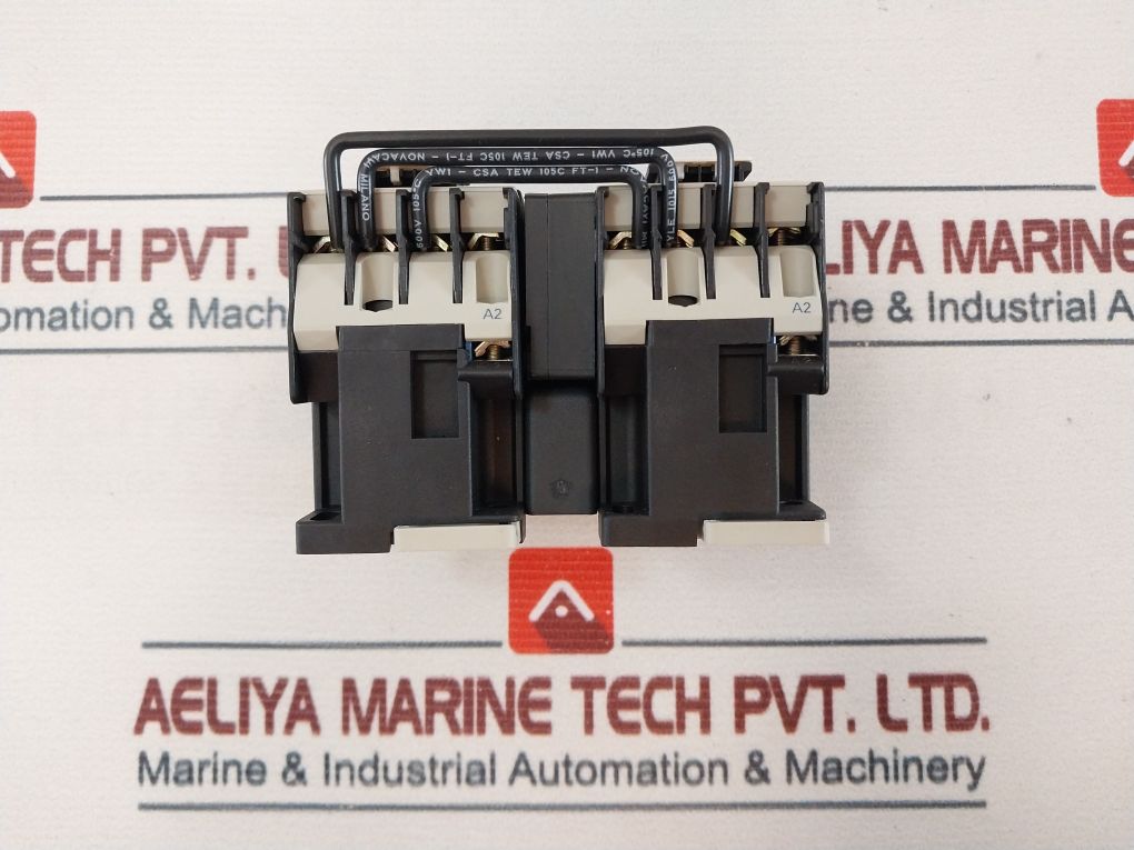 Telemecanique Lc1 D09 01 3-pole Reversing Contactor 24V 50/60Hz