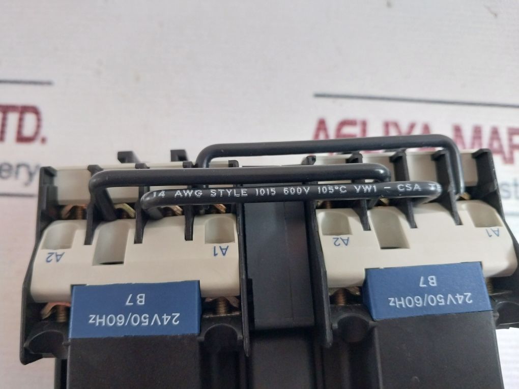 Telemecanique Lc1 D09 01 3-pole Reversing Contactor