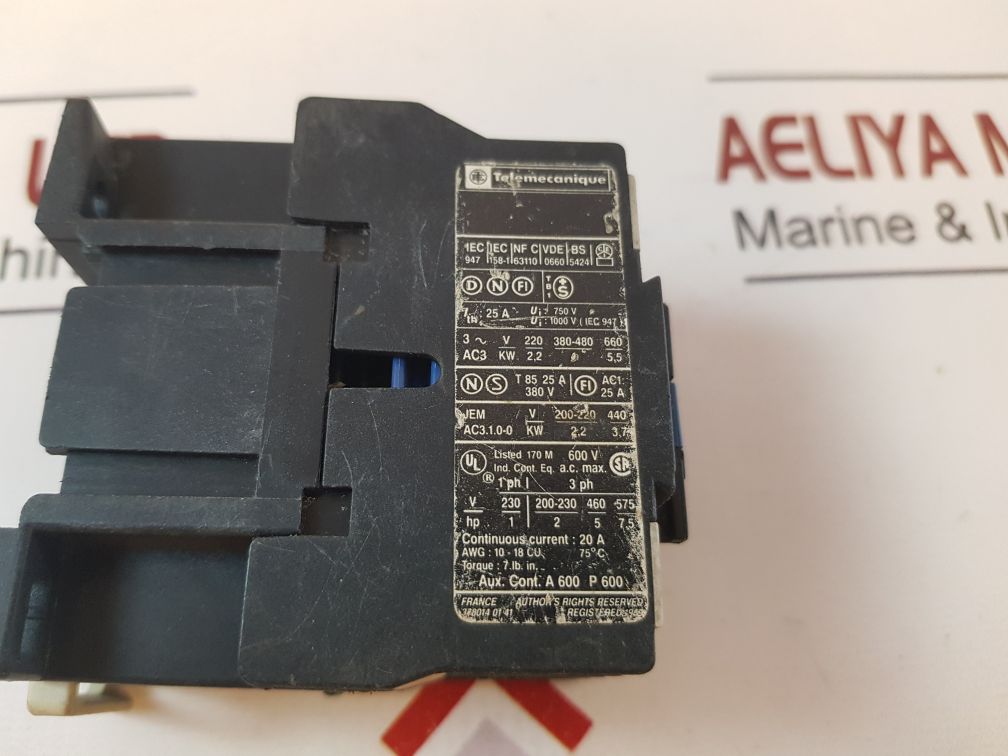 Telemecanique Lc1 D09 10 Contactor Relay 24V 60Hz