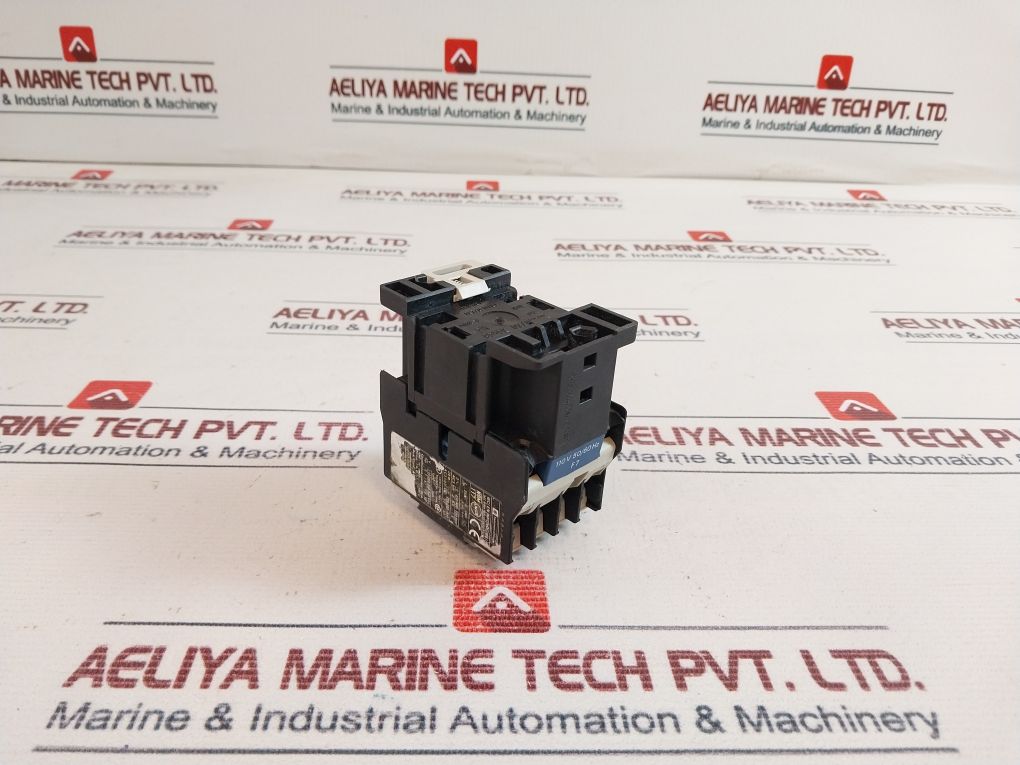 Telemecanique Lc1 D1210 Contactor 110V 50/60Hz