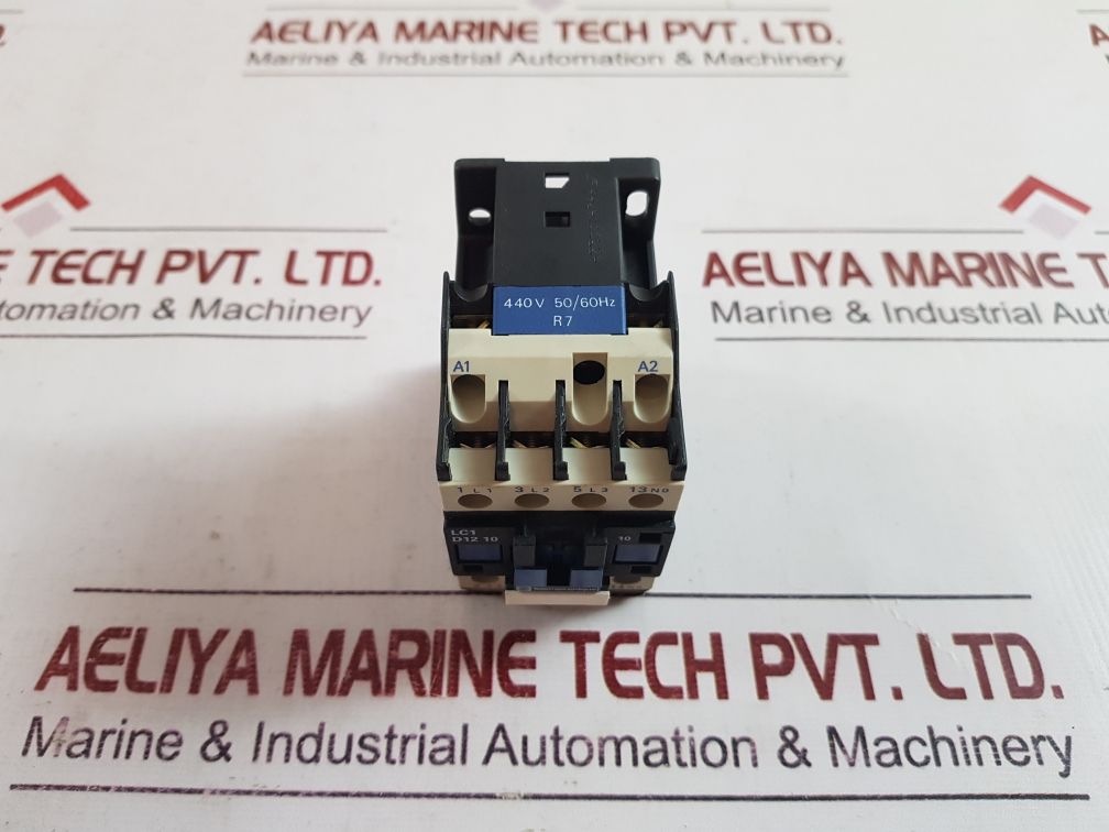 Telemecanique lc1 d12 10 contactor