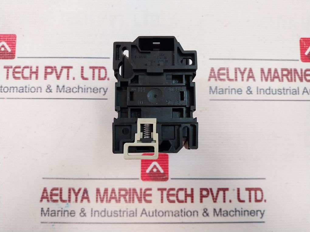 Telemecanique Lc1 D2501M7 Contactor 40A 1000V