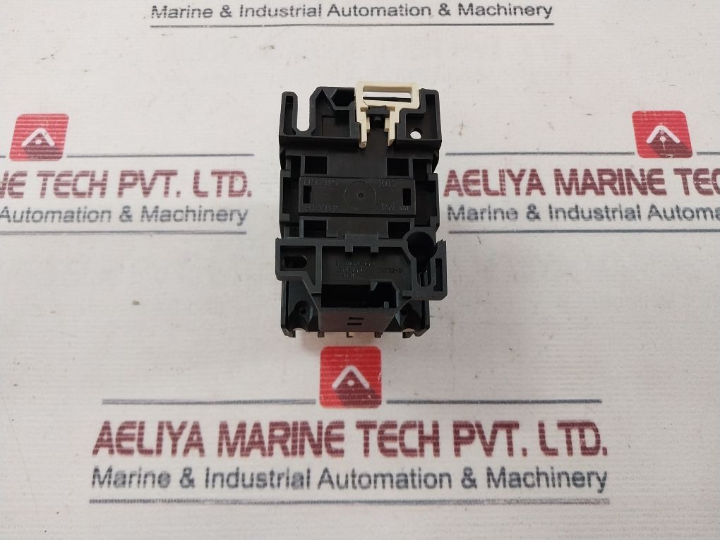 Telemecanique Lc1 D25 10 Contactor 750V