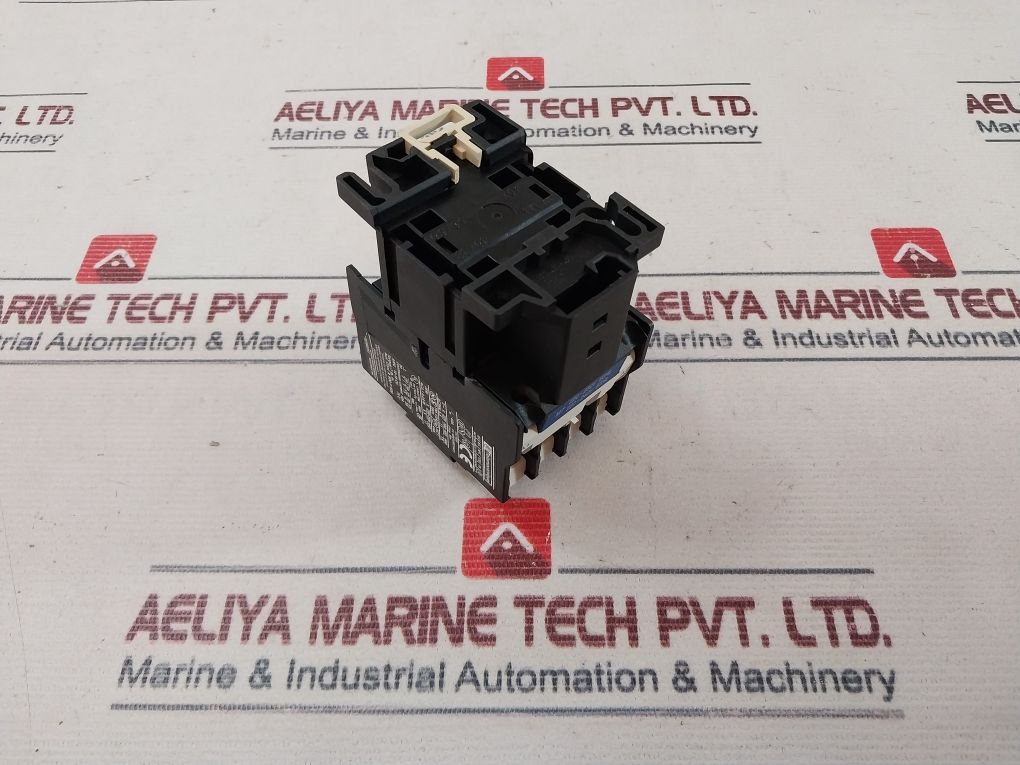 Telemecanique Lc1 D25 10 Contactor 750V
