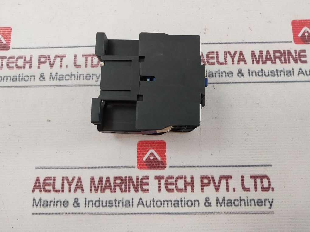 Telemecanique Lc1 D25 10 Contactor 750V