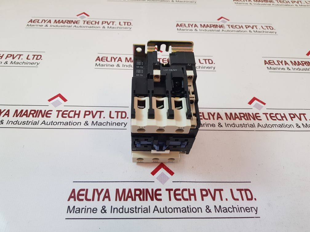 Telemecanique lc1 d4011 contactor
