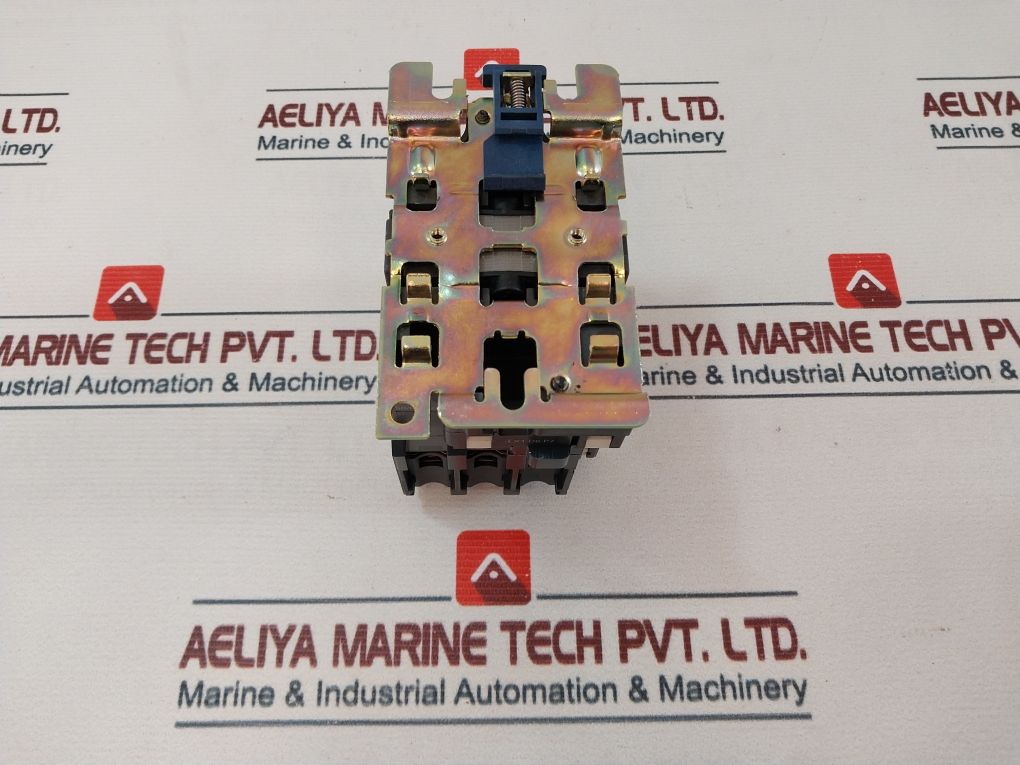 Telemecanique/Schneider Electric Lc1 D65 Contactor 600V A.C
