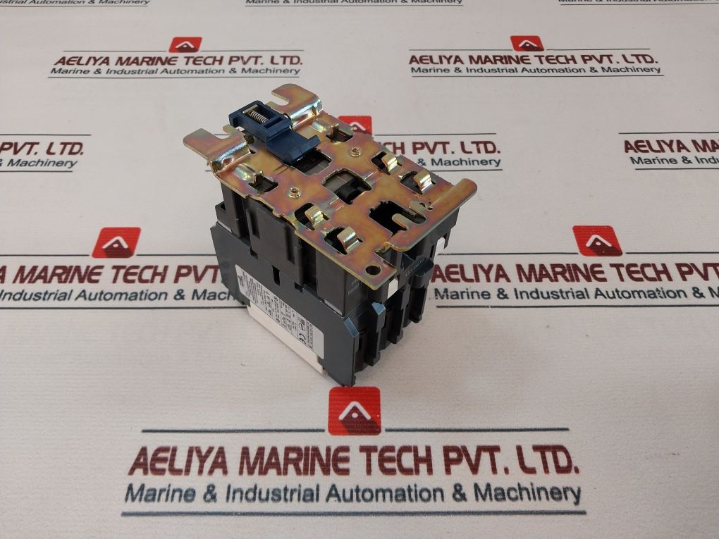 Telemecanique/Schneider Electric Lc1 D65 Contactor 600V A.C
