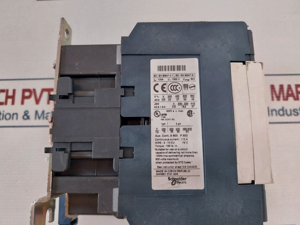 Telemecanique/Schneider Electric Lc1 D80 Contactor 600Vac
