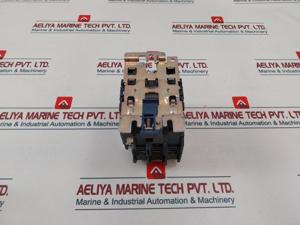 Telemecanique/Schneider Electric Lc1 D80 Contactor 600Vac