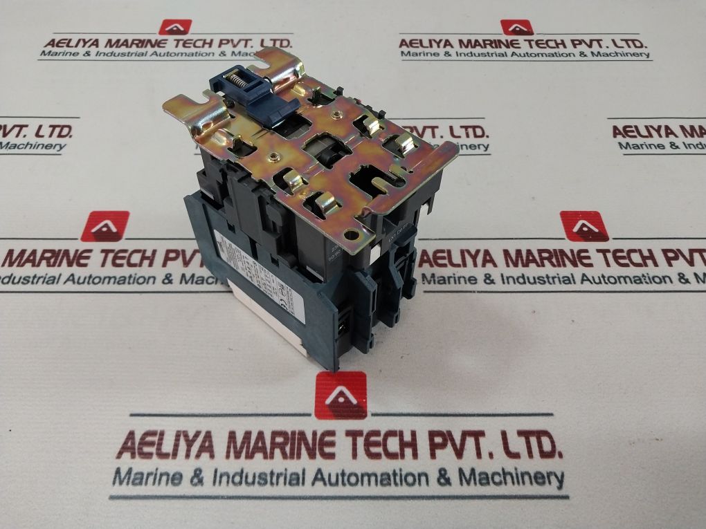 Telemecanique Square D Lc1 D95P7 Contactor 045173 230V 50/60Hz