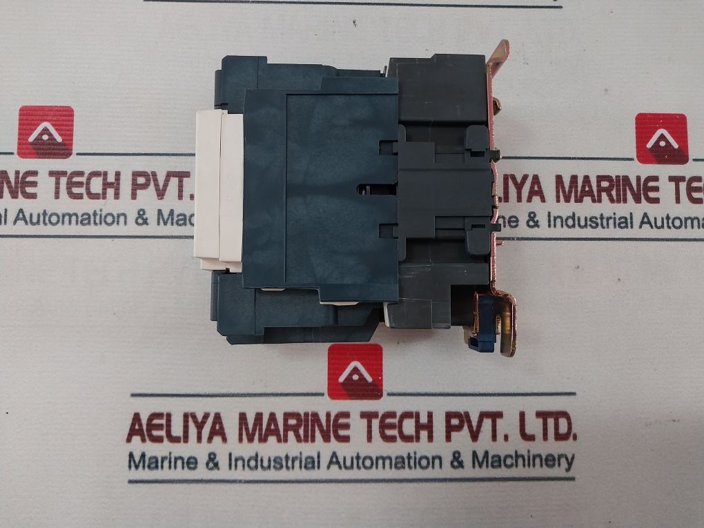 Telemecanique Square D Lc1 D95P7 Contactor 045173 230V 50/60Hz