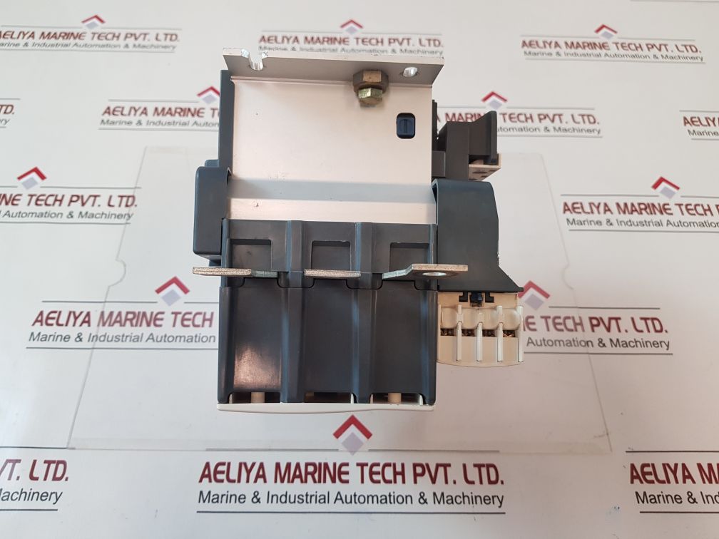 Telemecanique Lc1 F225 Contactor With Lr9 F 5371 Overload Relay
