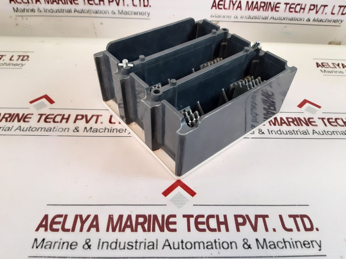 Telemecanique Lc1 F400 Contactor (Only Cover)