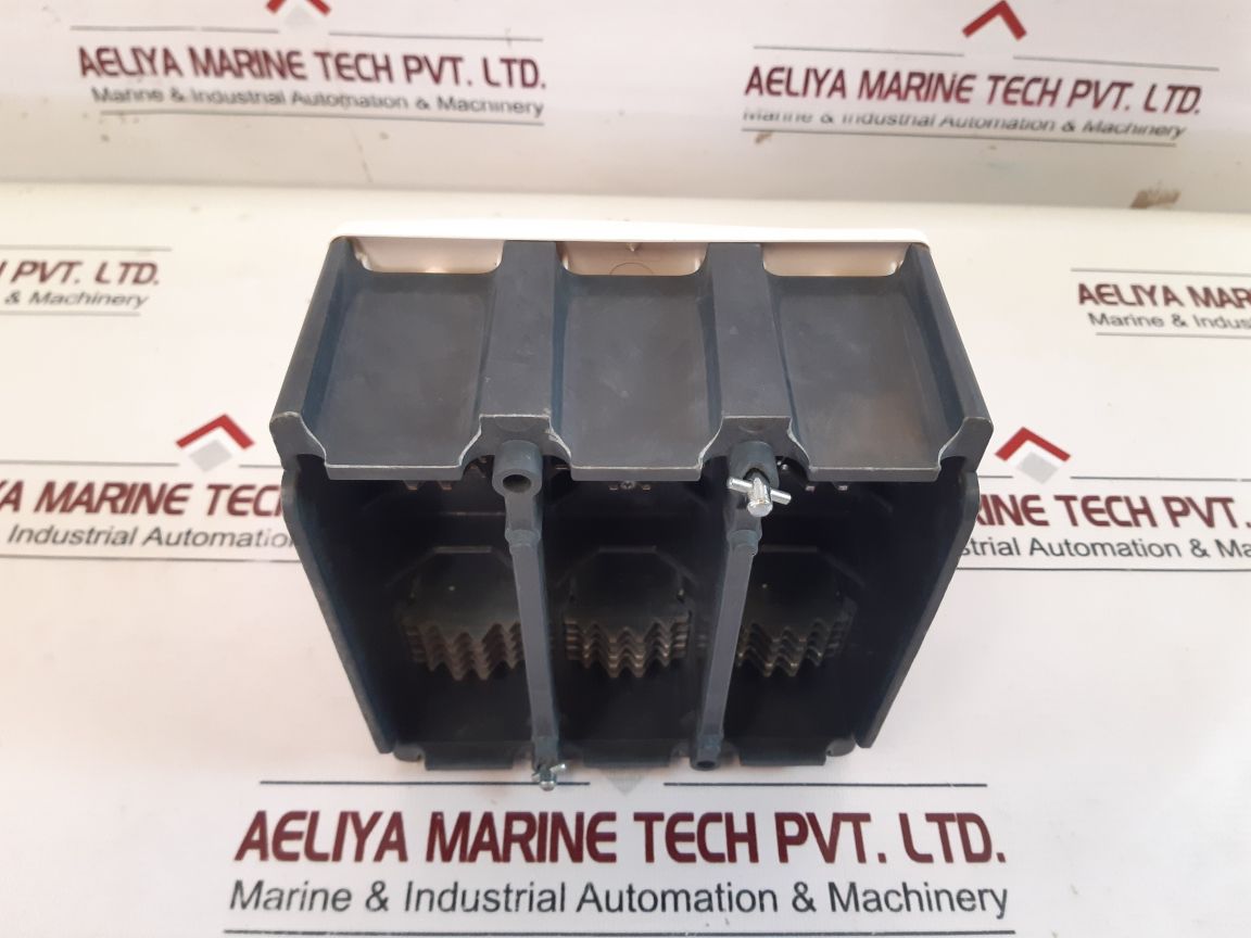 Telemecanique Lc1 F400 Contactor (Only Cover)