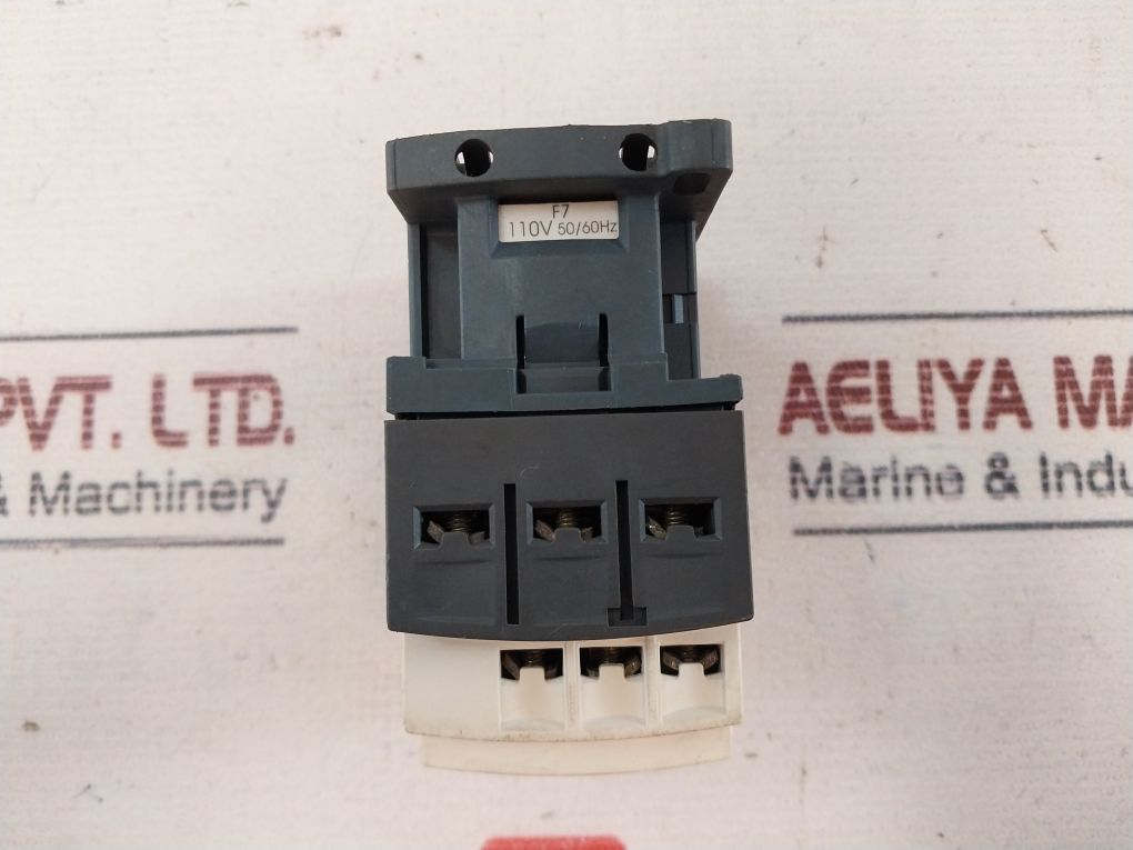 Telemecanique Lc1D09 Contactor 25A