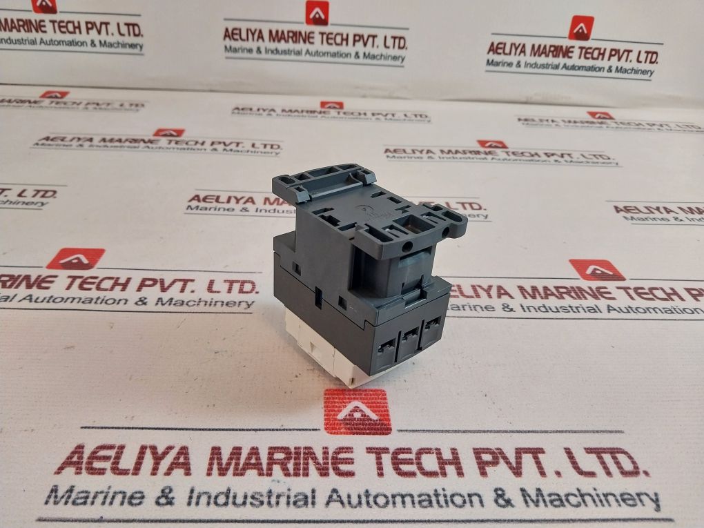 Telemecanique Lc1D09 Contactor P7 230V 50/60Hz