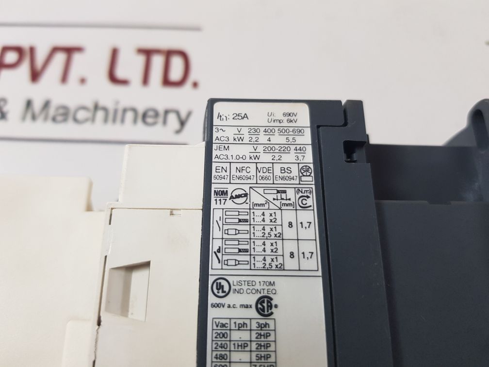 Telemecanique Lc1D09 Contactor With Ladn02 Auxiliary Contact