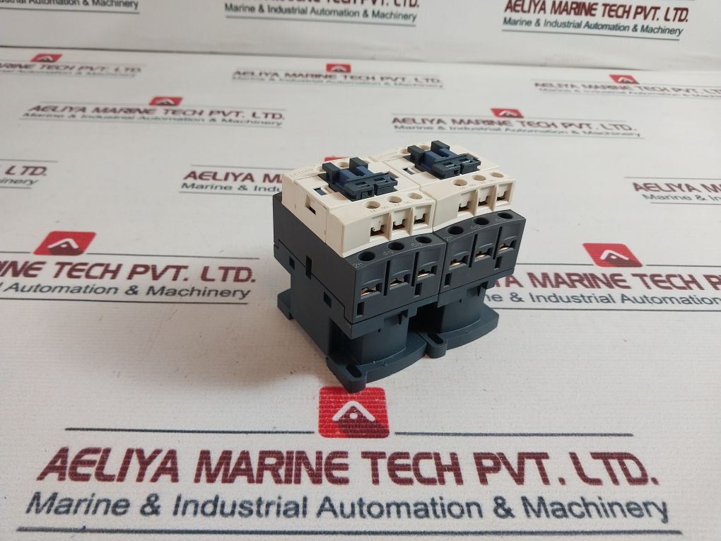 Telemecanique Lc1D09 P7 3-pole Reversing Contactor