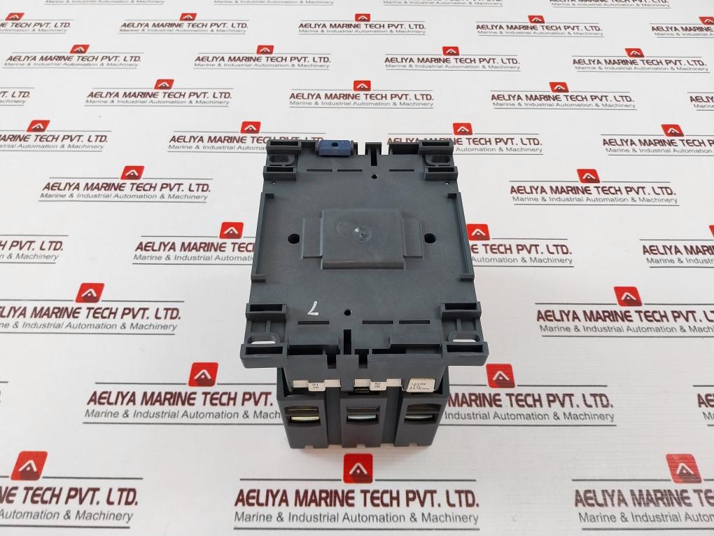 Telemecanique Lc1D115 Three Pole Contactor 250A 1000V
