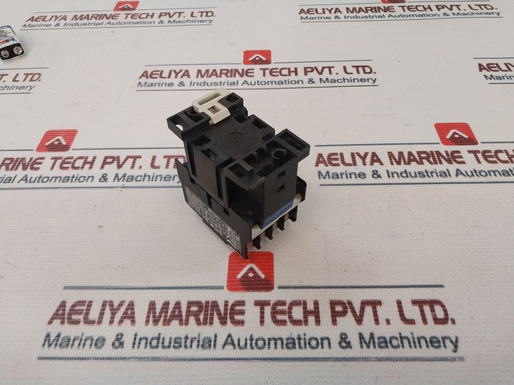 Telemecanique Lc1D1210 Contactor 110V 50/60Hz 25A