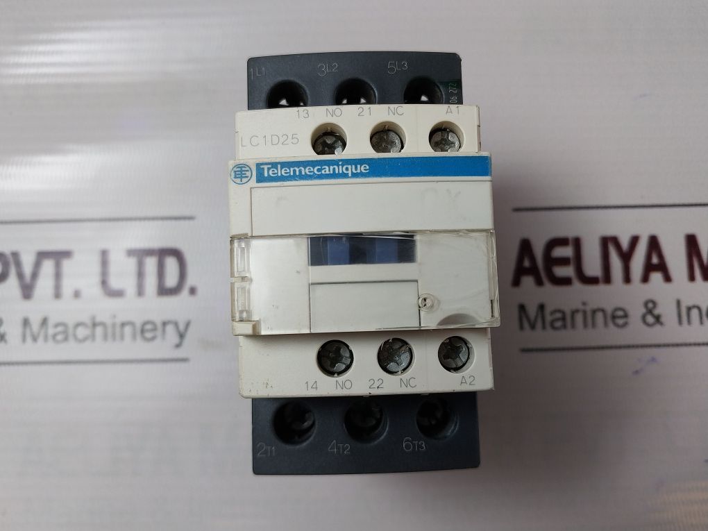 Telemecanique/Schneider Electric Lc1D25 Contactor 