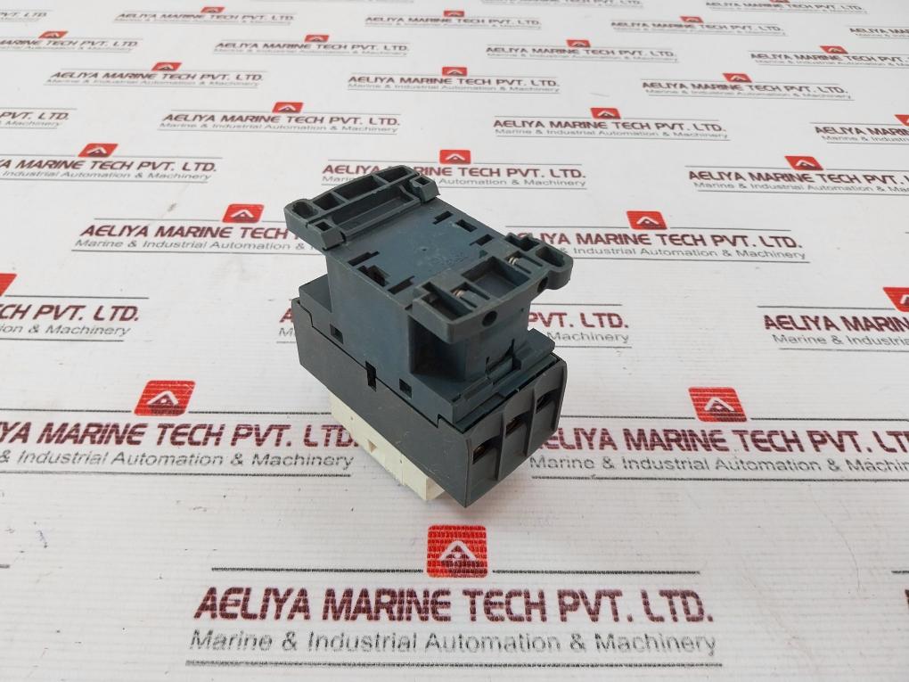 Telemecanique Lc1D25 Contactor 40A 220V 50/60Hz