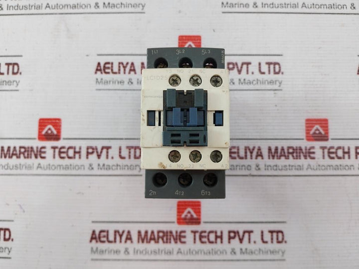 Telemecanique Lc1D25 Contactor 40A 220V 50/60Hz