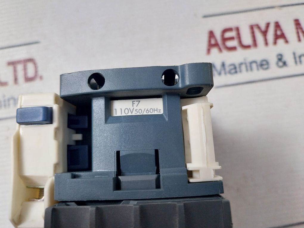 Telemecanique Lc1Dt25 Contactor With Lad8N20 Auxiliary Contact Block