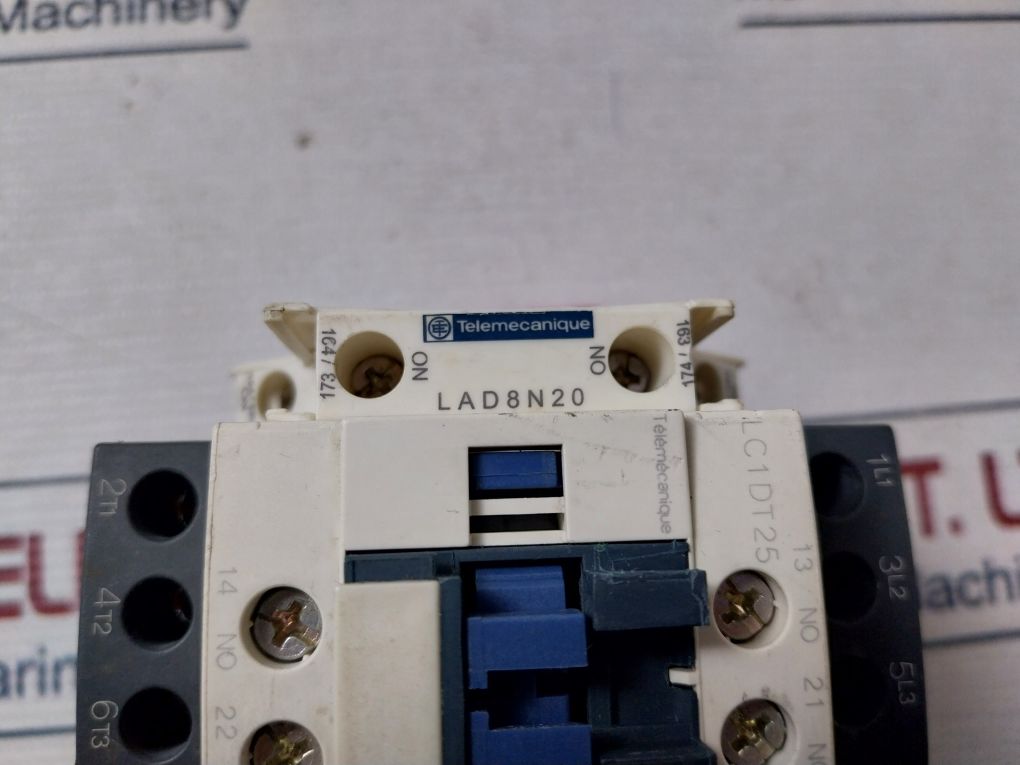 Telemecanique Lc1Dt25 Contactor With Lad8N20 Auxiliary Contact Block