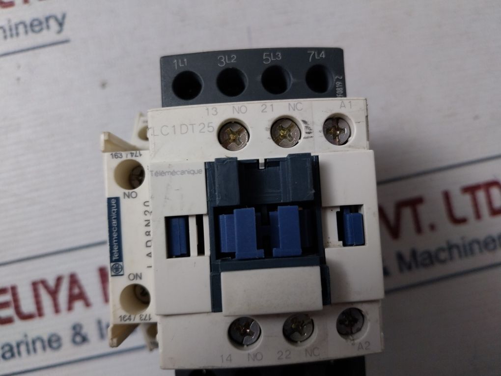 Telemecanique Lc1Dt25 Contactor With Lad8N20 Auxiliary Contact Block