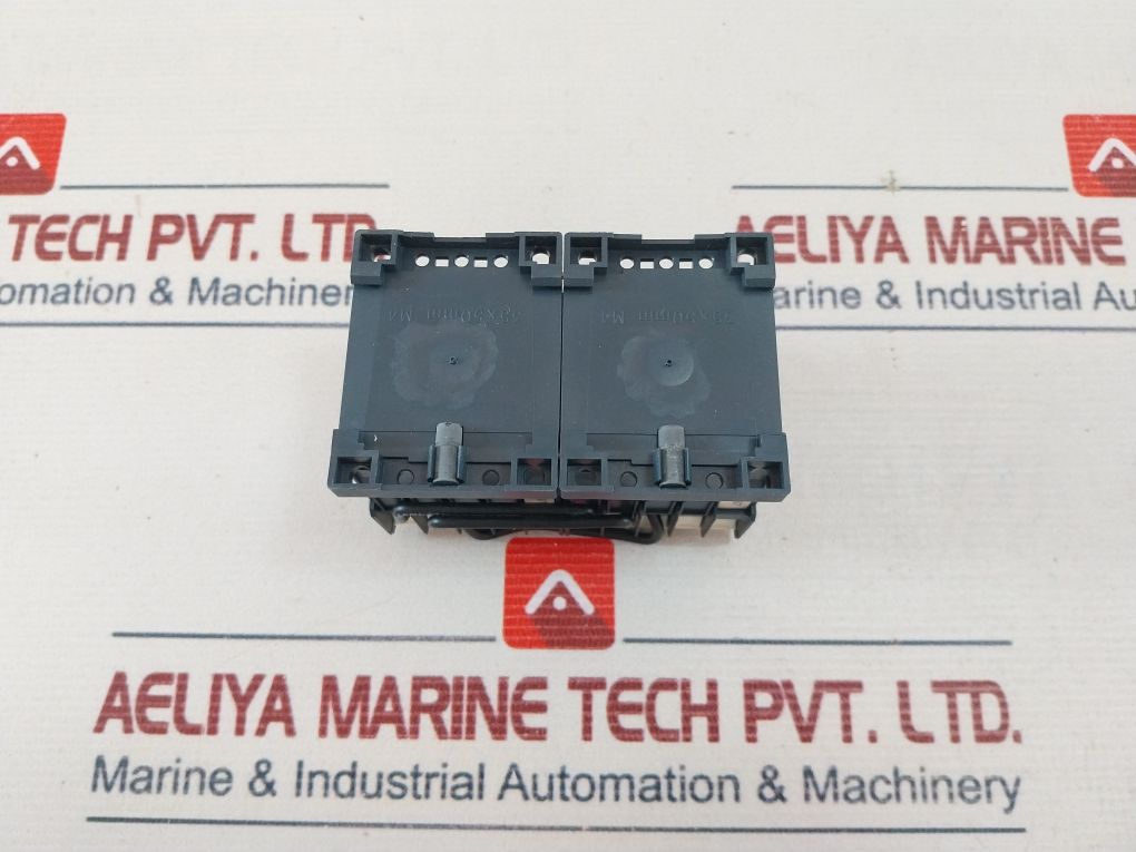 Telemecanique Lc2K06 01B7 3-pole Reversing Contactor