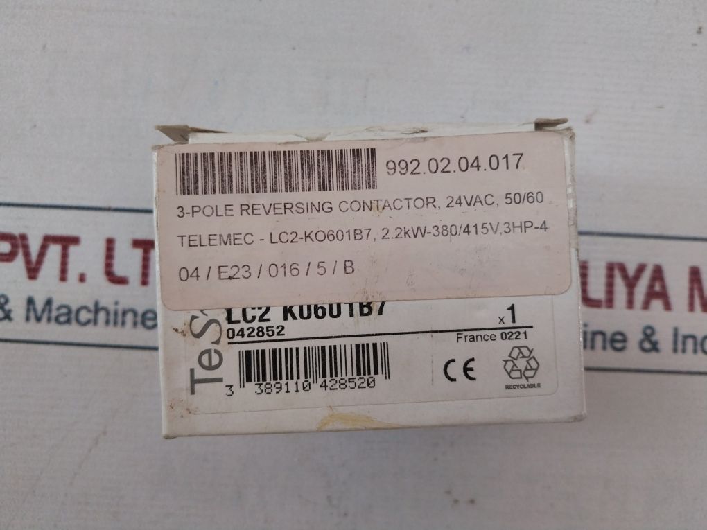 Telemecanique Lc2K06 01B7 3-pole Reversing Contactor