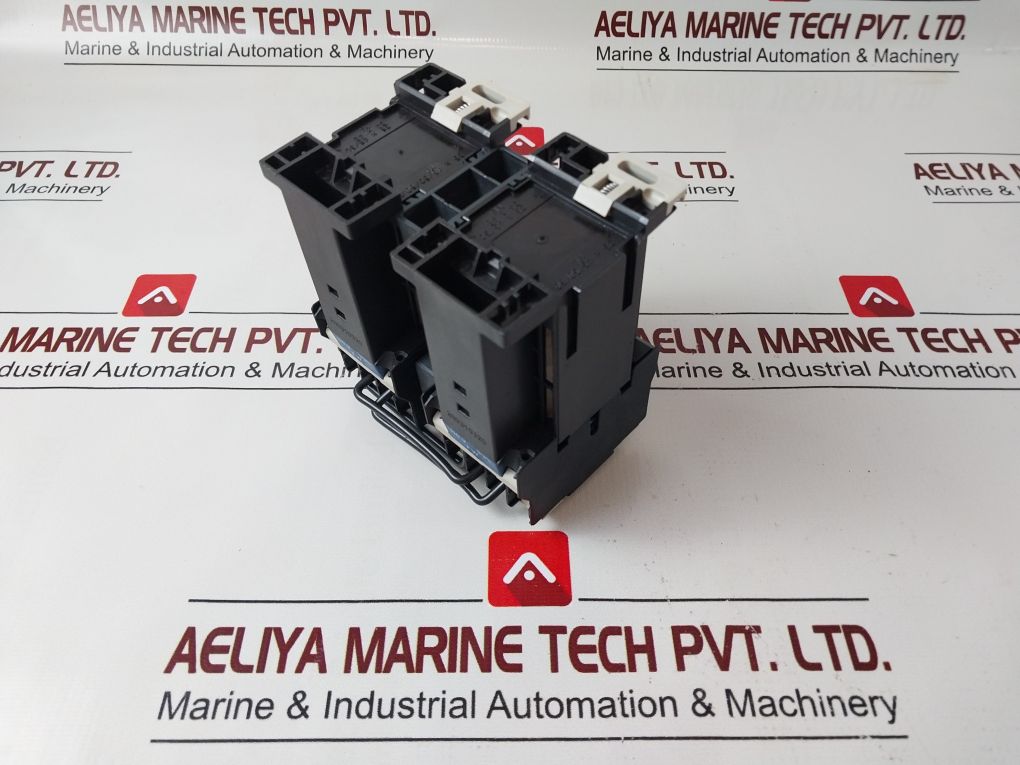 Telemecanique Lp1 D0901 Reversing Contactor