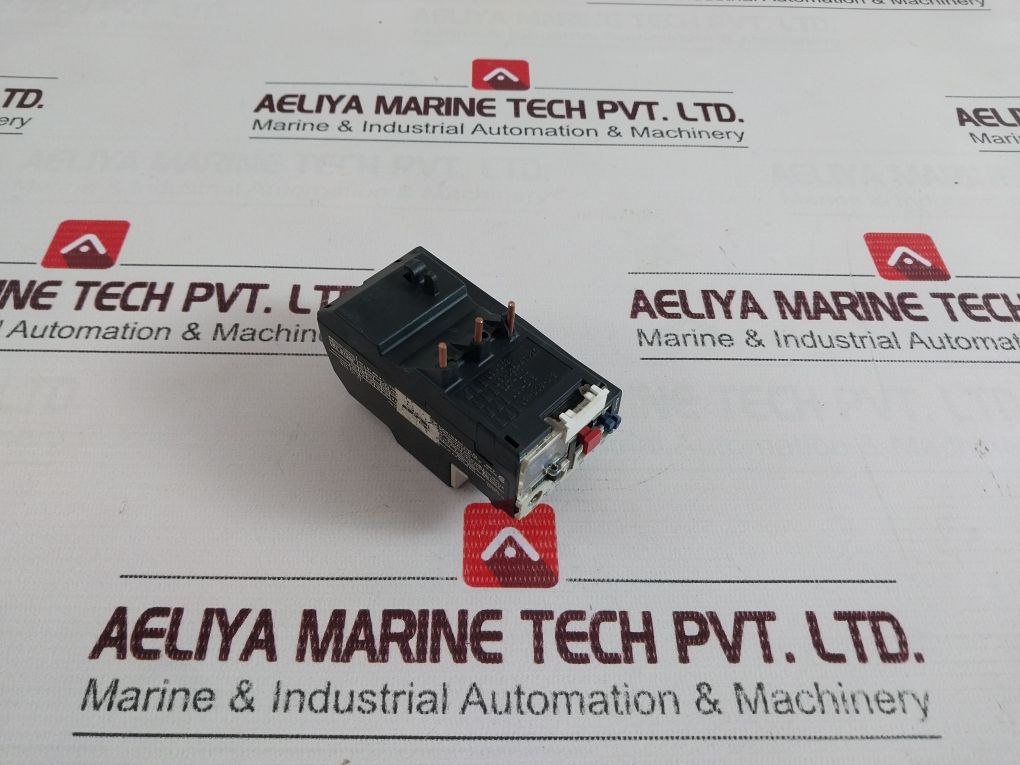 Telemecanique Lr2 D13 Thermal Overload Protection Relay With Adapter La7 D