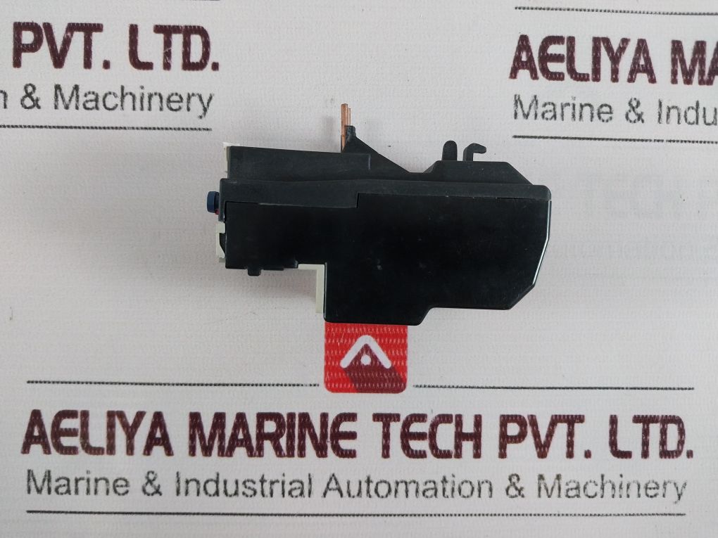 Telemecanique Lr2 D13 Thermal Overload Protection Relay With Adapter La7 D