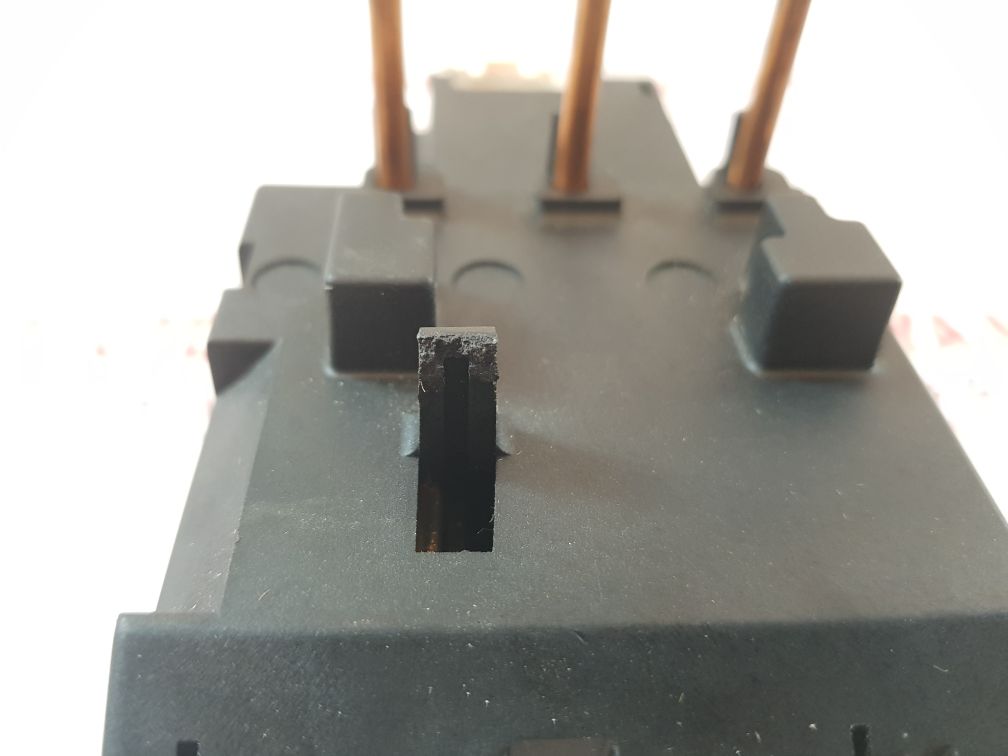 Telemecanique Lr2 D3363 Thermal Overload Relay
