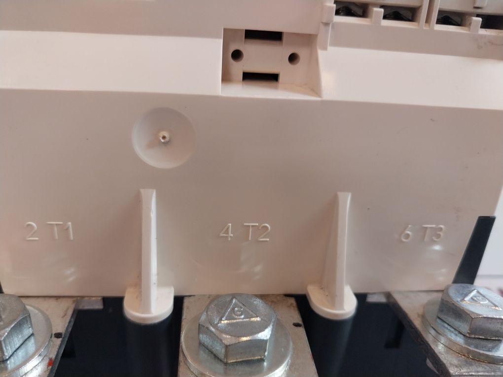 Telemecanique Lr9 F 5371 Thermal Overload Relay 132A-220A