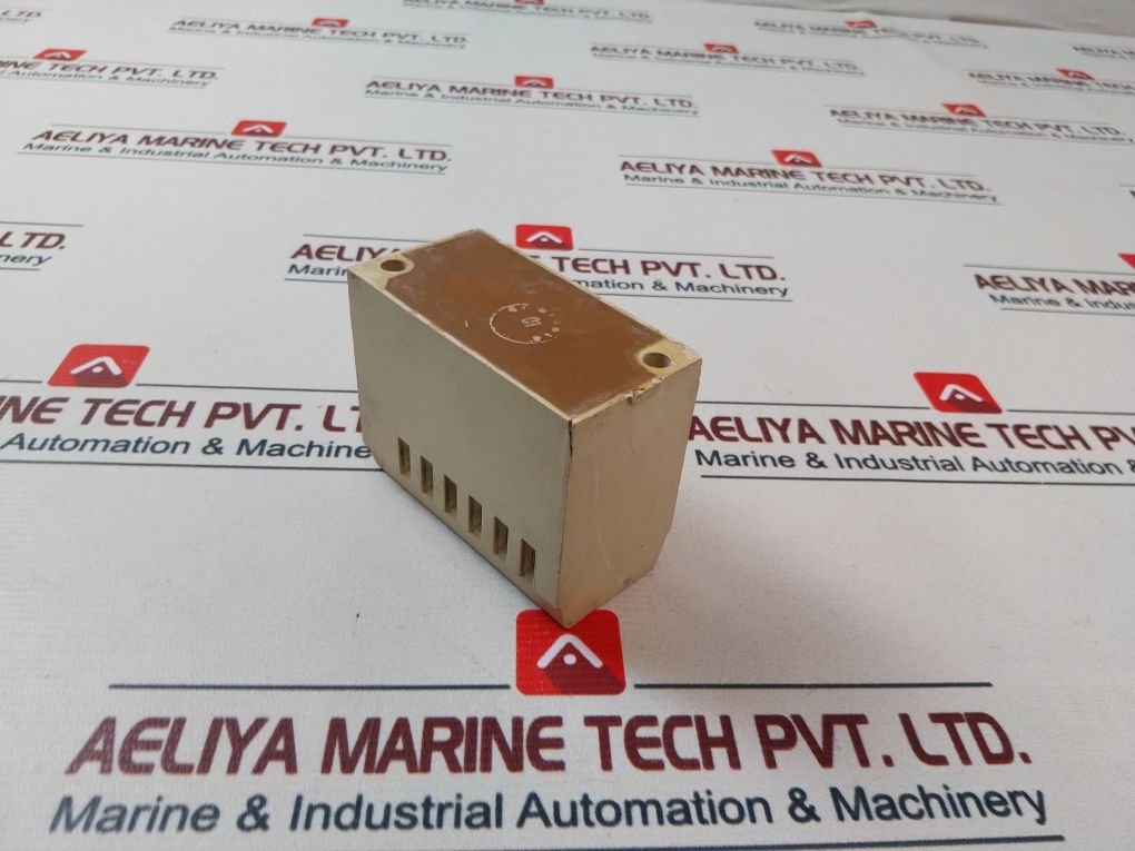 Telemecanique Lt1-sa 12M Relay 50Amp 220-240V 50-60Hz